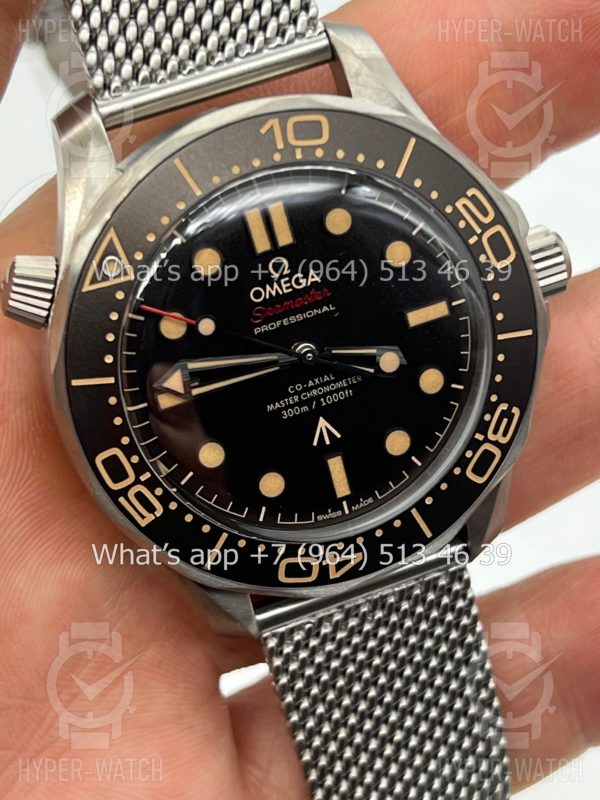 Фото 7 - Omega Seamaster Diver 300M 210.90.42.20.01.001 James Bond Titanium