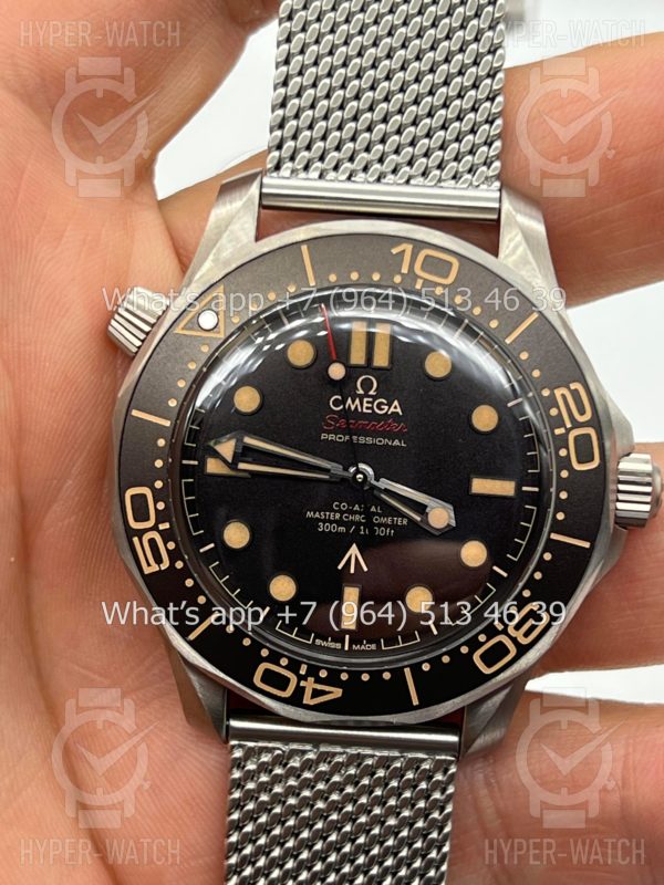 Фото 11 - Omega Seamaster Diver 300M 210.90.42.20.01.001 James Bond Titanium