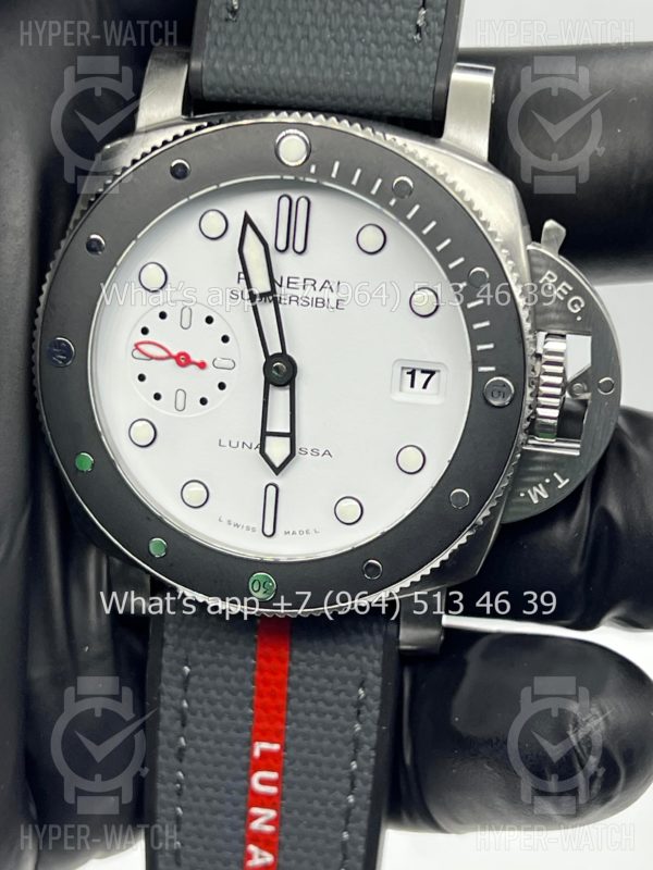 Фото 7 - Officine Panerai Luminor Submersible PAM1579