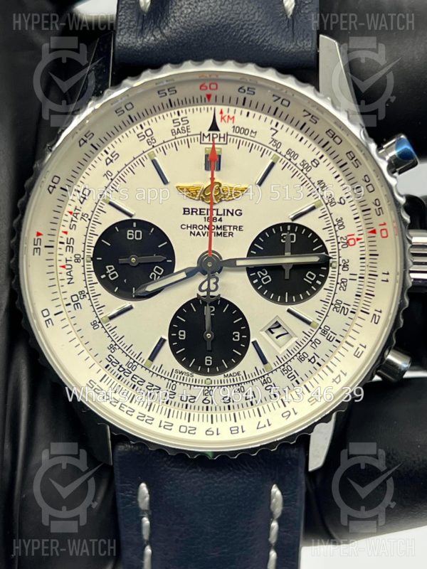 Фото 3 - Breitling Navitimer 42mm AB0120