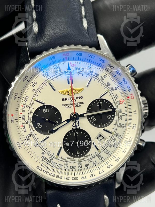 Фото 8 - Breitling Navitimer 42mm AB0120