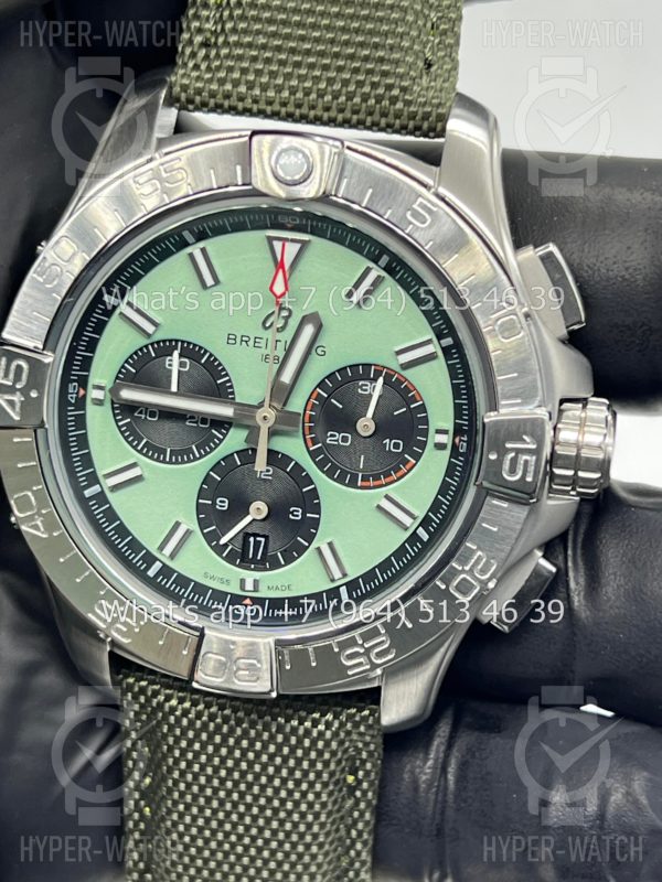 Фото 3 - Breitling Avenger Art 8682